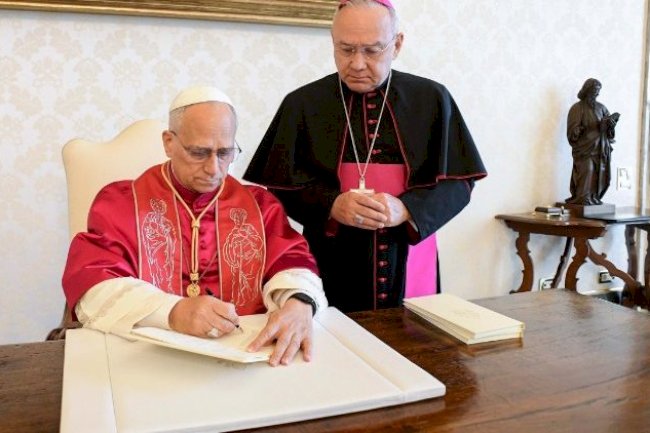 Vatican Offers ‘Dialogue’ with SSPX