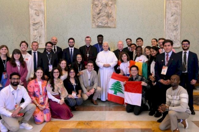 'In the Social Media Age, Do Not Live Your Faith in Isolation', Pope Leo Tells Youth